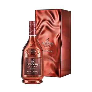 Hennessy Privilege Limited Edition Bottle By Refik Anadol